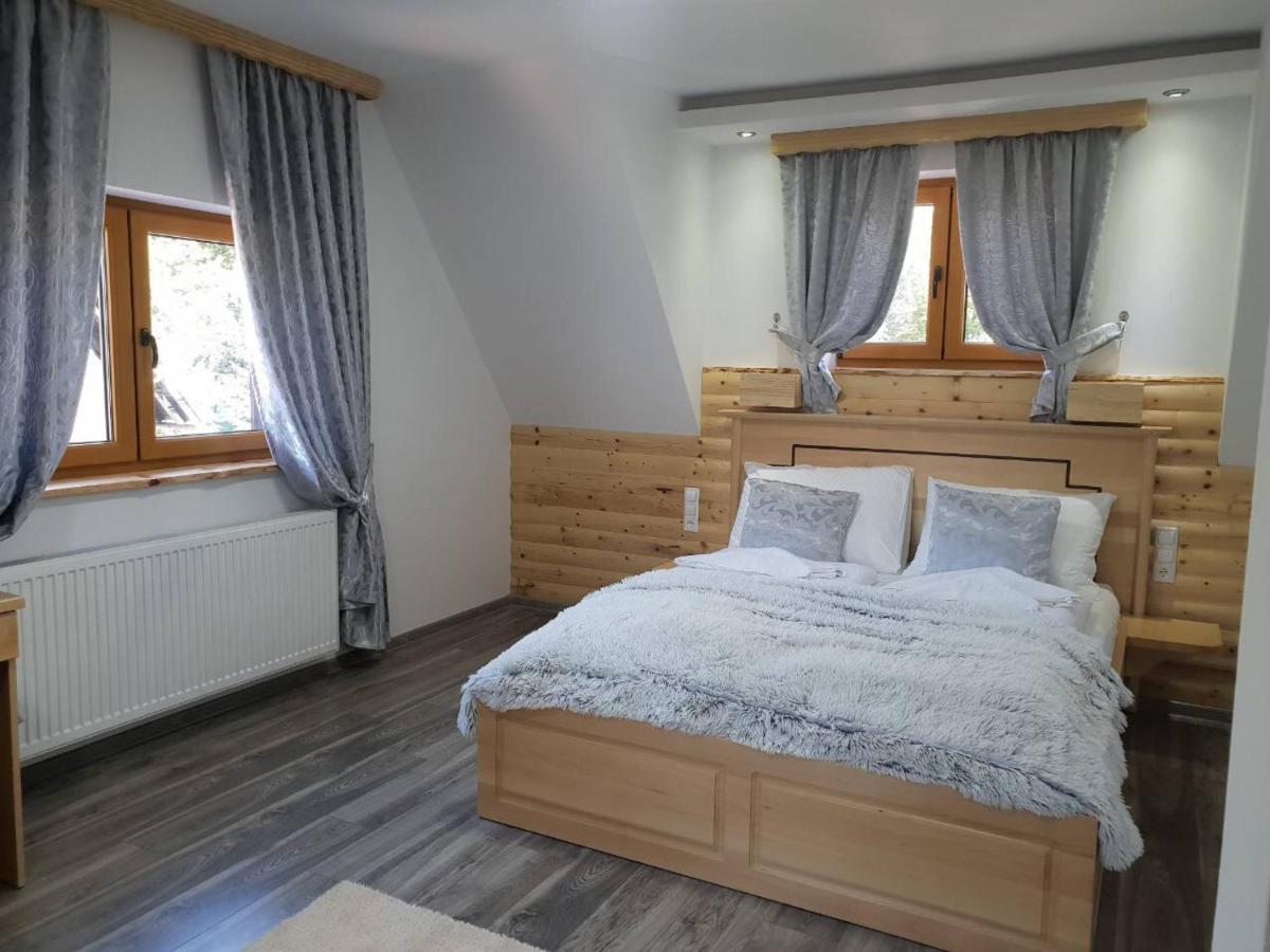 Pansion House Prijeboj Hotel Plitvicka Jezera Luaran gambar